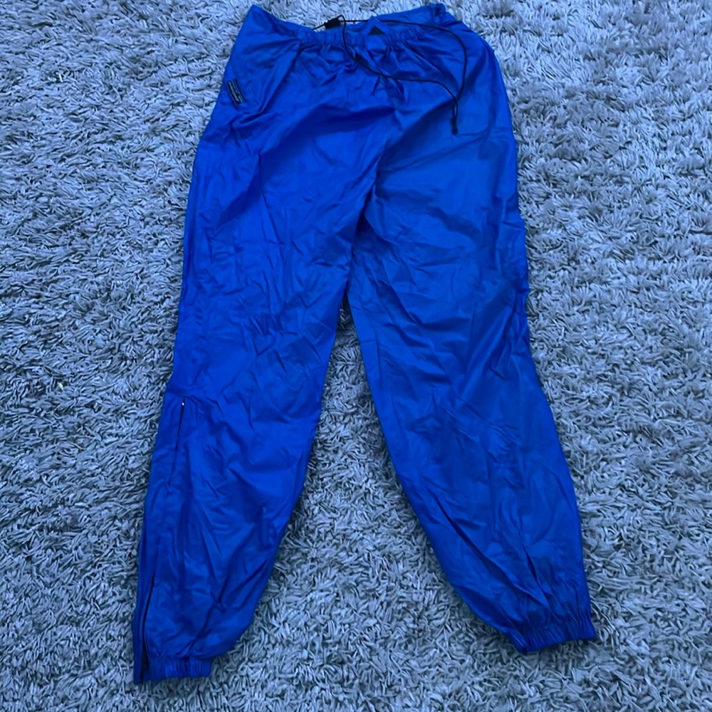 Patagonia blue pants, size medium